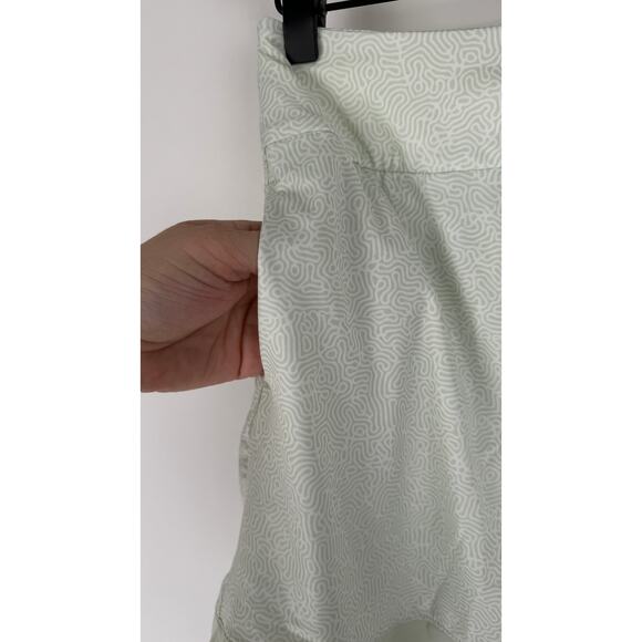 Adidas 16 Inch Ultimate365 Printed Skort Skirt Womens XS Linen Green Flawed New - Picture 3 of 9